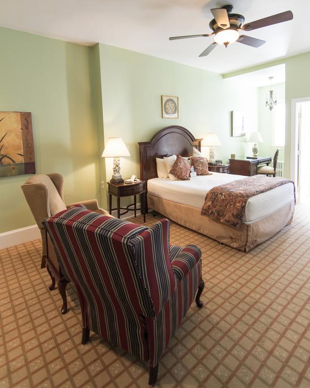 Bed & Breakfast La Reserve Philadelphia